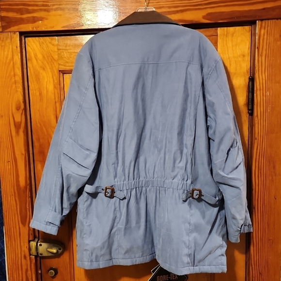 L.L. Bean Women's Lined Utility Jacket in Gore-Tex Primaloft Regular Medium - Picture 11 of 16